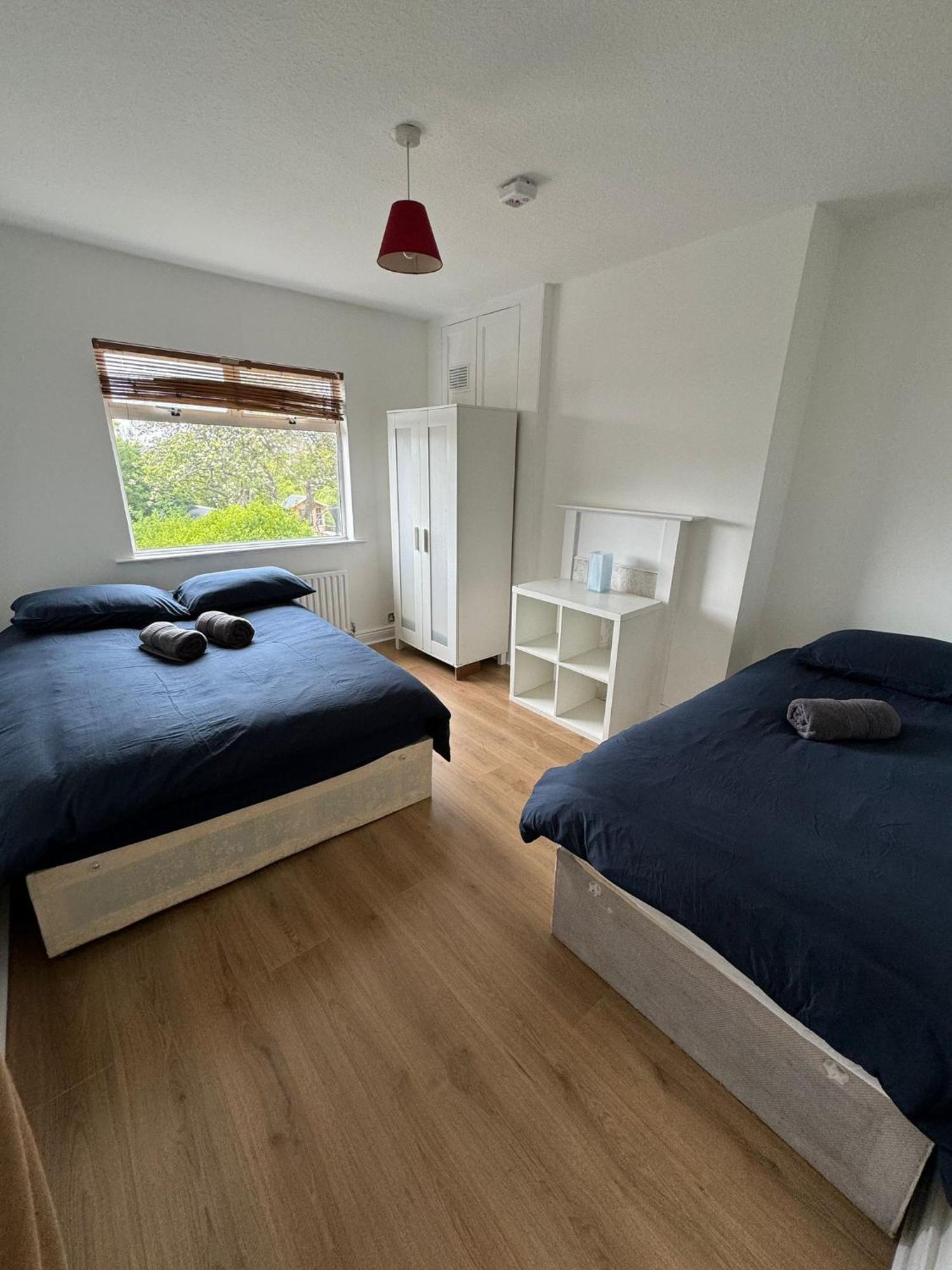 Nice Triple Room At 2 Iveragh Rd-6 ダブリン エクステリア 写真